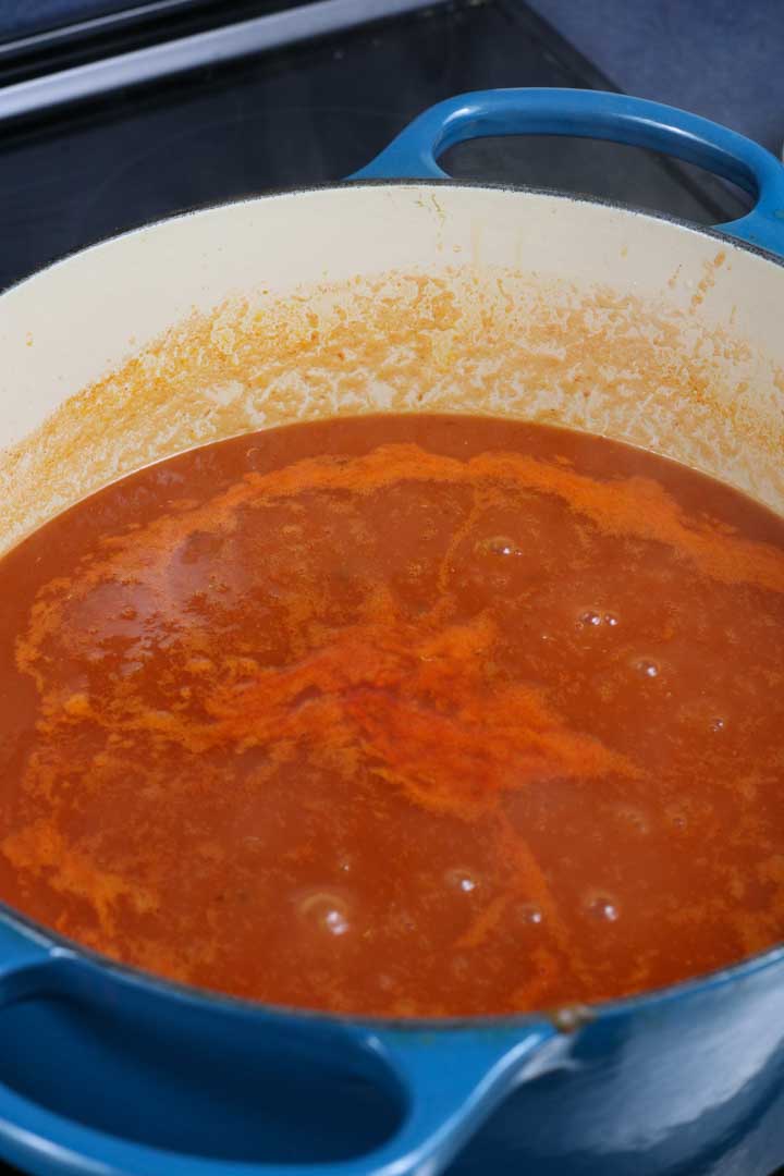 Heating tomato liquids to a boil