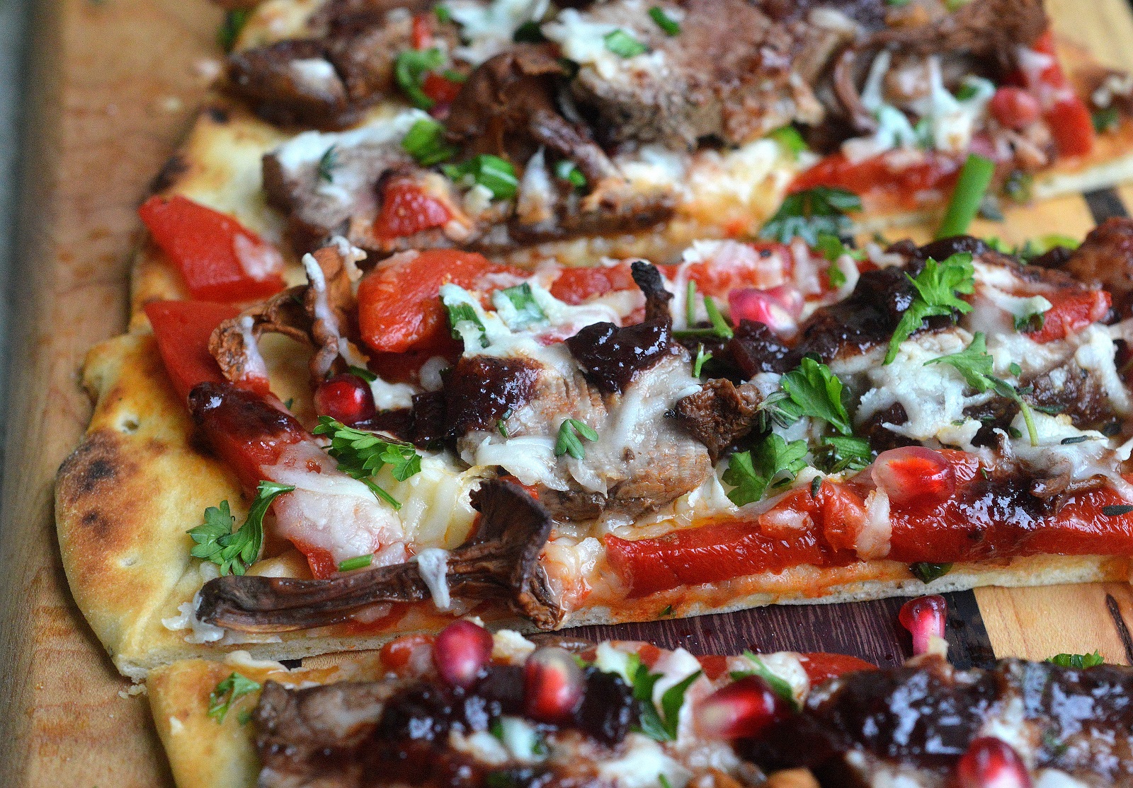 Steak Flatbread with Roasted Red Peppers and Mushrooms